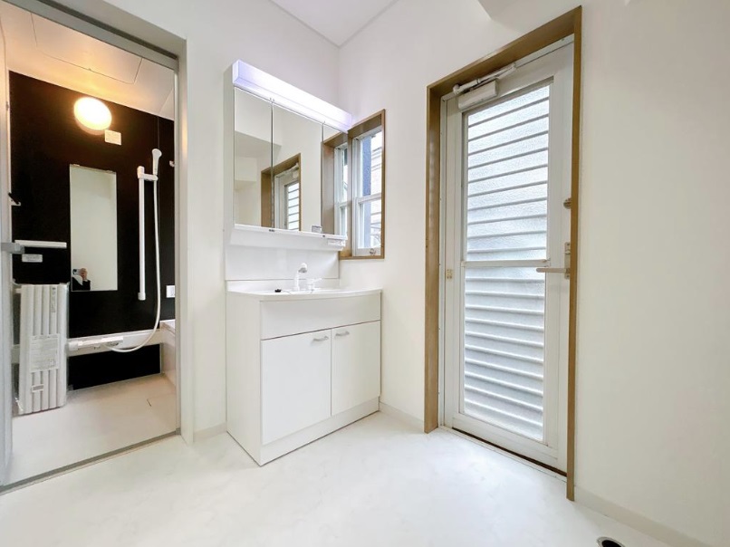 ���ʑ�E���ʏ� -