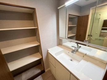 ���ʑ�E���ʏ� -