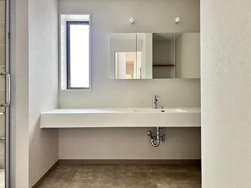 ���ʑ�E���ʏ� -