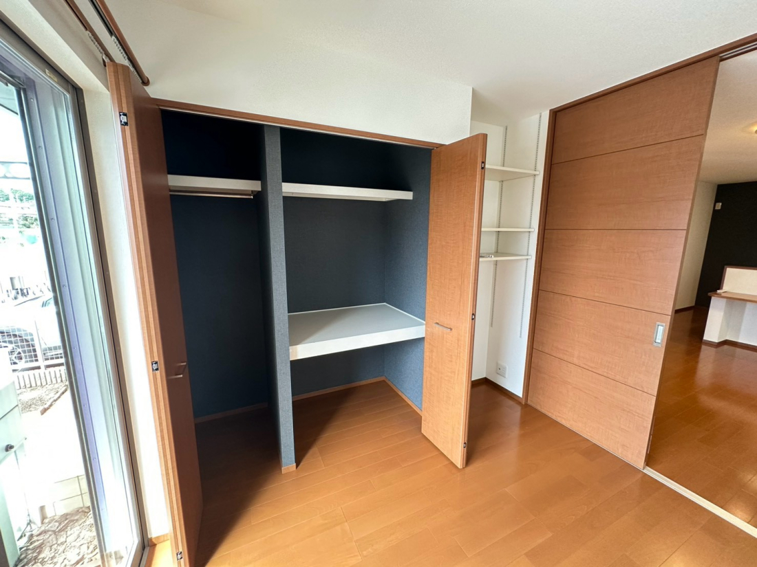 �m�� -
