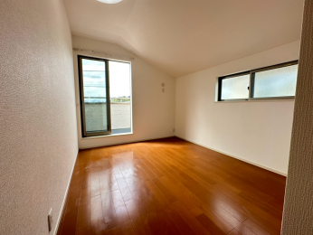�m�� -