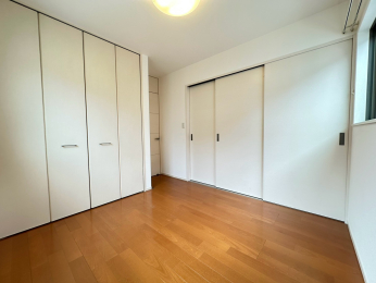 �m�� -