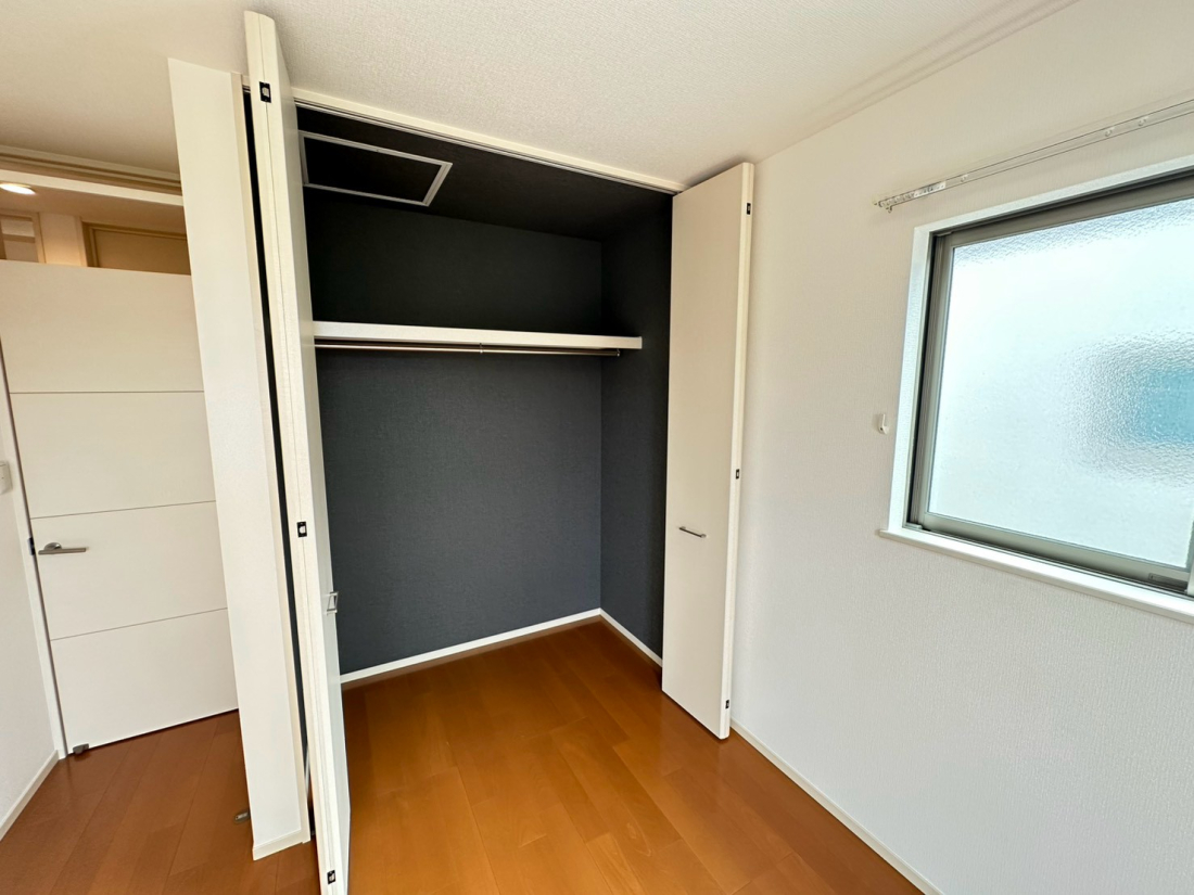 �m�� -